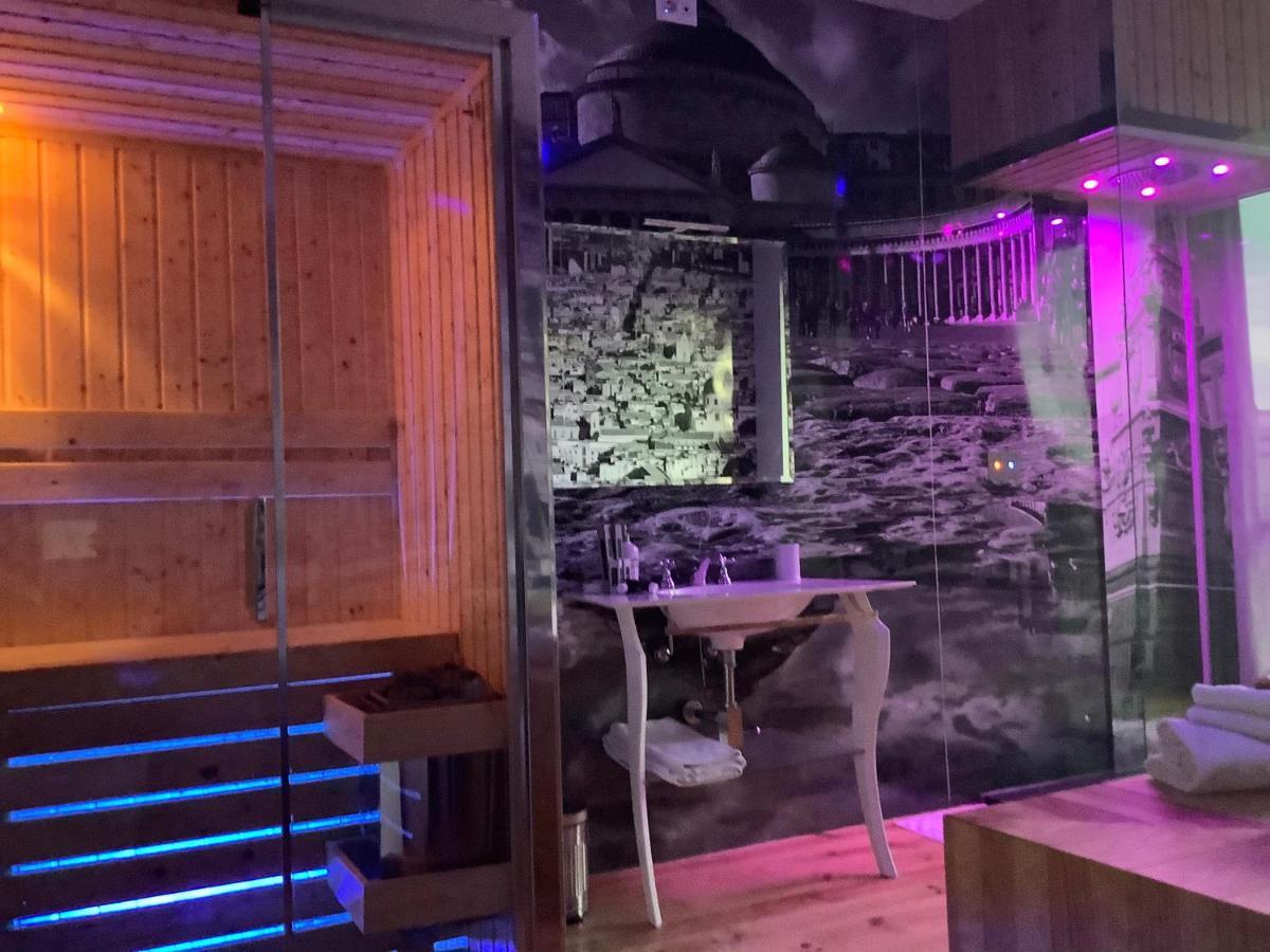 Imperial Suite Spa Napoli Dış mekan fotoğraf